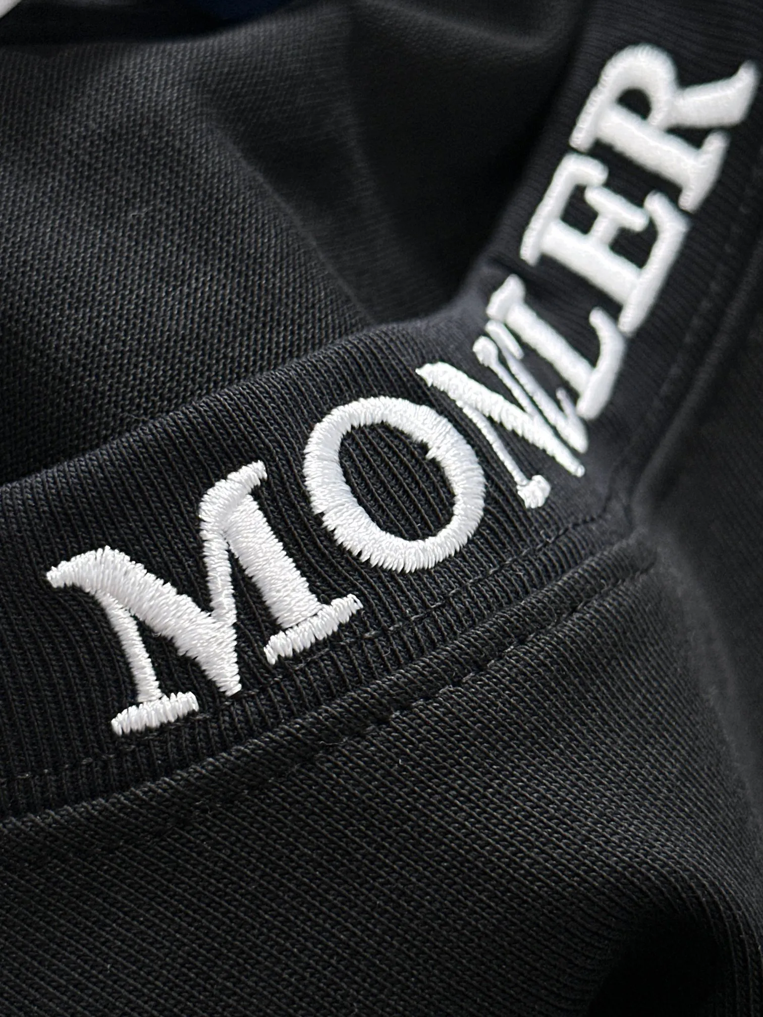 MONCLER* 2꯭0꯭2꯭4꯭ ❤️ ⌚️ 360 ： moncler ：Black SIZE：S-XXL